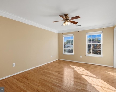 13835 Rosewood Drive - Photo Thumbnail 19
