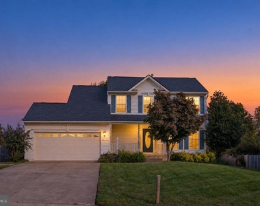 13835 Rosewood Drive - Photo Thumbnail 2