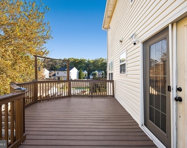 13835 Rosewood Drive - Photo Thumbnail 31