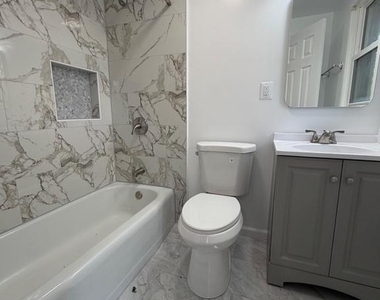 1904 Stafford Street - Photo Thumbnail 17