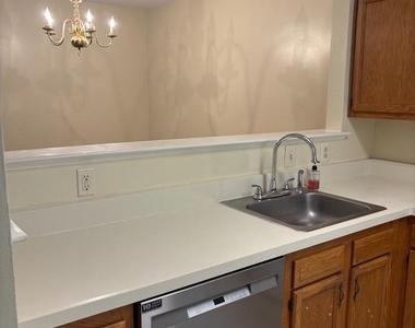 9436 Scarlet Oak Drive - Photo Thumbnail 3