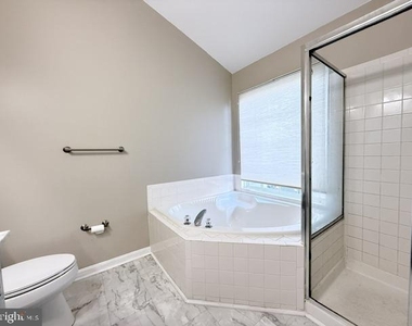 43046 Francis Square - Photo Thumbnail 26