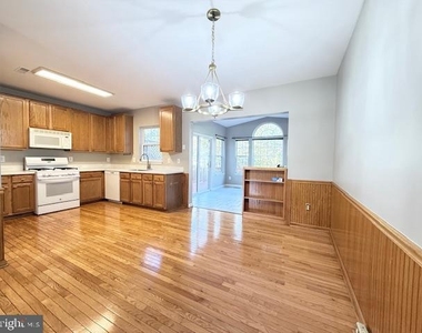 43046 Francis Square - Photo Thumbnail 18