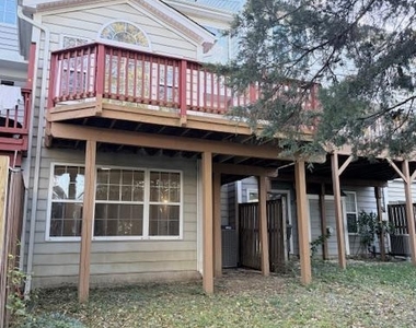 43046 Francis Square - Photo Thumbnail 10