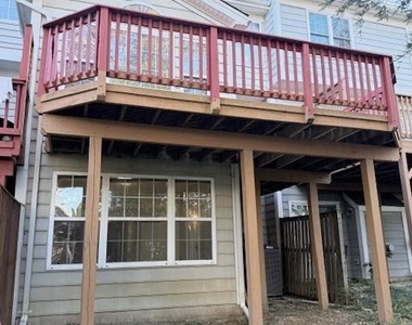 43046 Francis Square - Photo Thumbnail 8