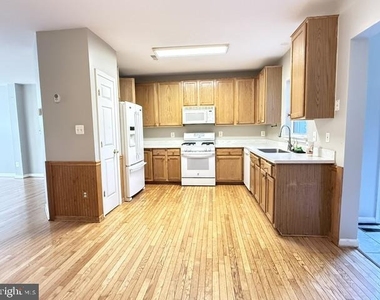 43046 Francis Square - Photo Thumbnail 19