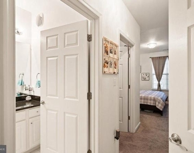 21191 Mcfadden Square - Photo Thumbnail 13