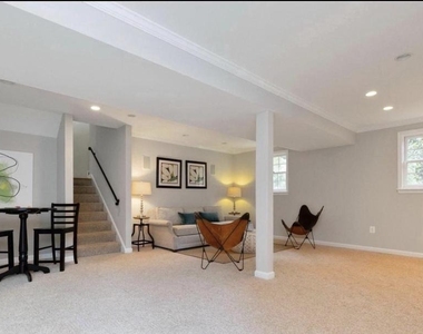 1606 Mary Ellen Court - Photo Thumbnail 27