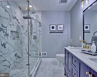 4633 Battenburg Lane - Photo Thumbnail 20