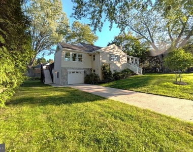 1919 Youngblood Street - Photo Thumbnail 58