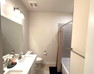 14558 George Carter Way - Photo Thumbnail 13