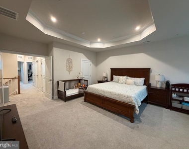 14558 George Carter Way - Photo Thumbnail 7