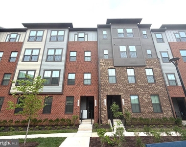 14558 George Carter Way - Photo Thumbnail 16