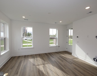 4851 Bauhaus Square - Photo Thumbnail 2