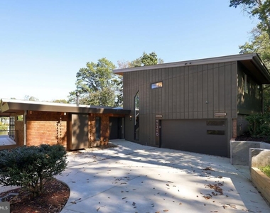 11216 S Shore Road - Photo Thumbnail 1