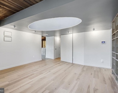 11216 S Shore Road - Photo Thumbnail 3