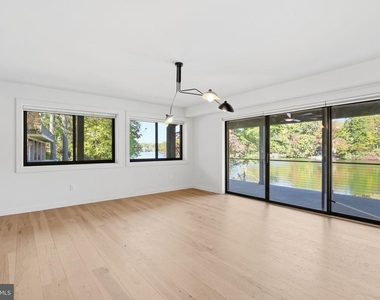 11216 S Shore Road - Photo Thumbnail 21