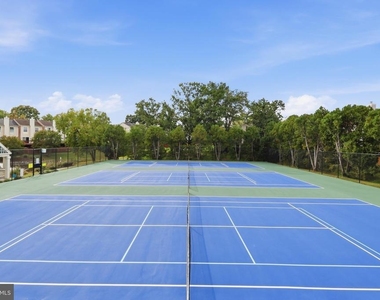 4535 Sawgrass Court - Photo Thumbnail 24