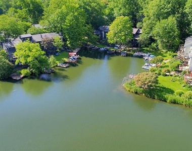 11322 Dockside Circle - Photo Thumbnail 50