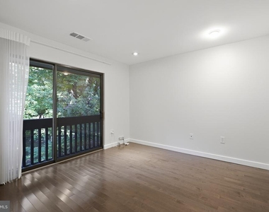 11322 Dockside Circle - Photo Thumbnail 26