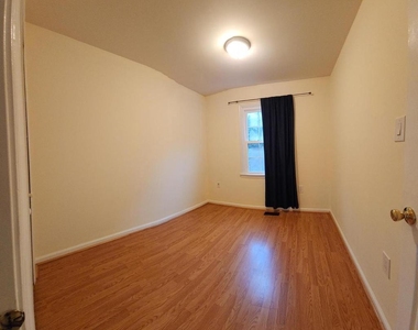 14427 Four Chimney Drive - Photo Thumbnail 11