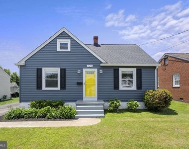 126 Ridgeway Street - Photo Thumbnail 1