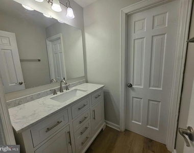 125 E Williams Street - Photo Thumbnail 9