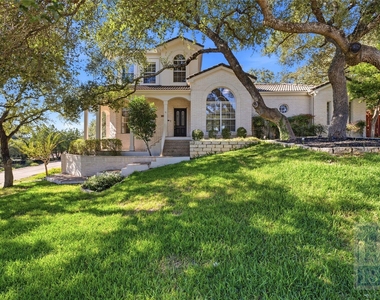 501 Rolling Green Dr - Photo Thumbnail 38