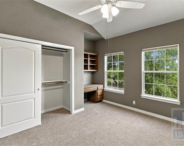501 Rolling Green Dr - Photo Thumbnail 27