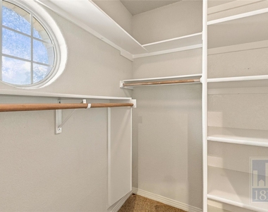 501 Rolling Green Dr - Photo Thumbnail 22