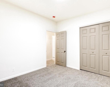 904 S Chester Road - Photo Thumbnail 26