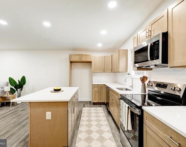 904 S Chester Road - Photo Thumbnail 10