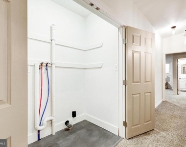904 S Chester Road - Photo Thumbnail 27