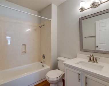 1405 Anise Dr - Photo Thumbnail 7