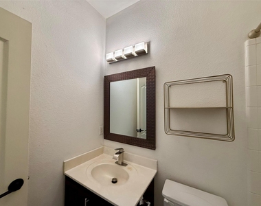 513 Tyree Rd - Photo Thumbnail 17