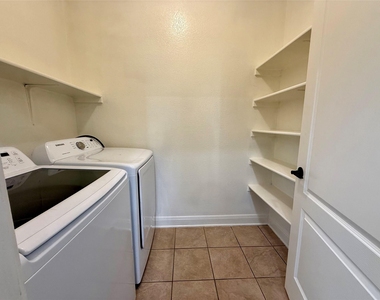 513 Tyree Rd - Photo Thumbnail 7