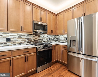 16421 River View Circle - Photo Thumbnail 7