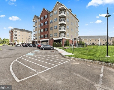 16421 River View Circle - Photo Thumbnail 39