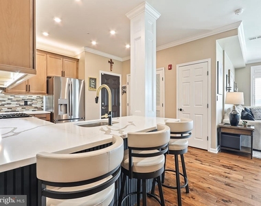 16421 River View Circle - Photo Thumbnail 9