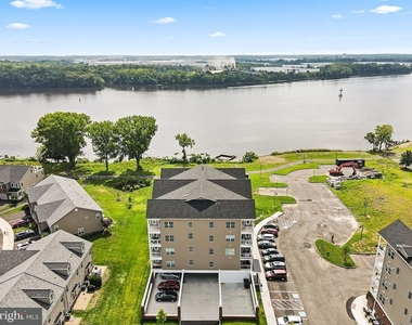 16421 River View Circle - Photo Thumbnail 38