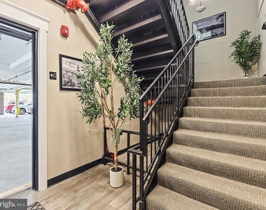 16421 River View Circle - Photo Thumbnail 2