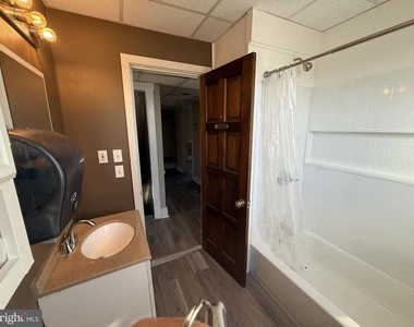 2662 Nottingham Way - Photo Thumbnail 2