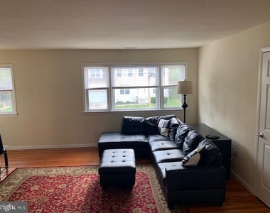 95 Linden Avenue - Photo Thumbnail 12