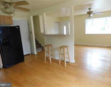 18 Franklin Road - Photo Thumbnail 12