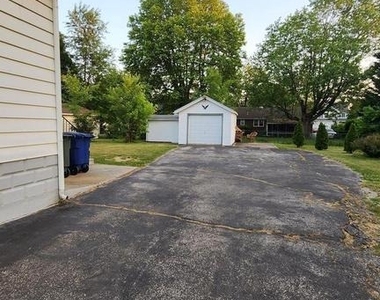 306 Victoria Street - Photo Thumbnail 21