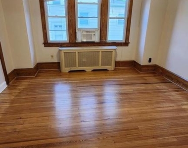 306 Victoria Street - Photo Thumbnail 10