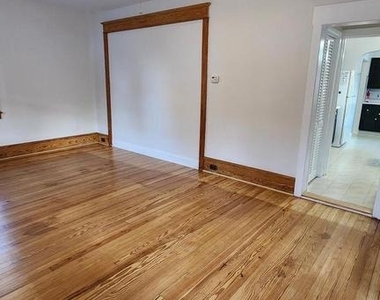 306 Victoria Street - Photo Thumbnail 2