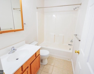 211 Laurel Avenue - Photo Thumbnail 23