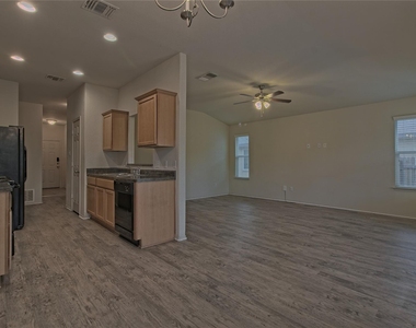 312 Foster Ln - Photo Thumbnail 11