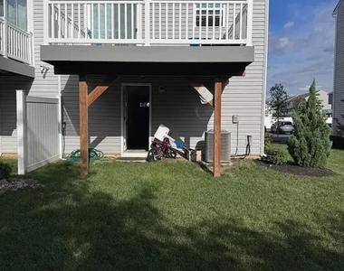 39 F Parsons Boulevard - Photo Thumbnail 12